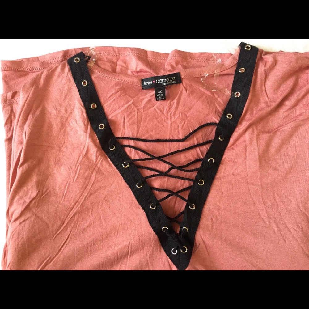 Pink Lace Plus Size Top - Picture 4 of 5